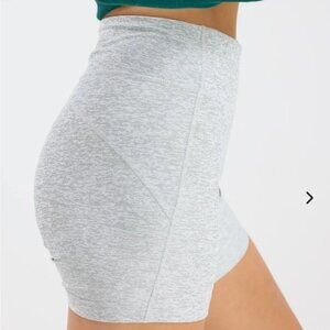 Outdoor Voices Warmup 5" Biker Short Gray Granolacore Size XXL
